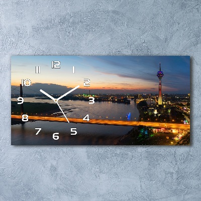 Horloge horizontale Düsseldorf Allemagne