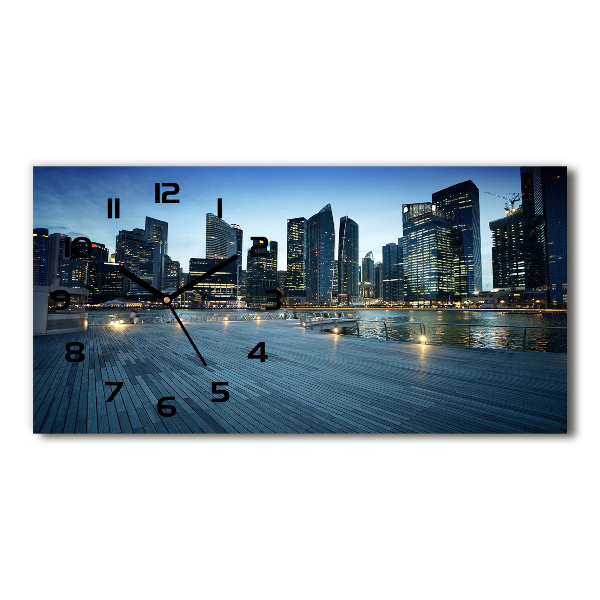 Horloge horizontale en verre Singapour la nuit