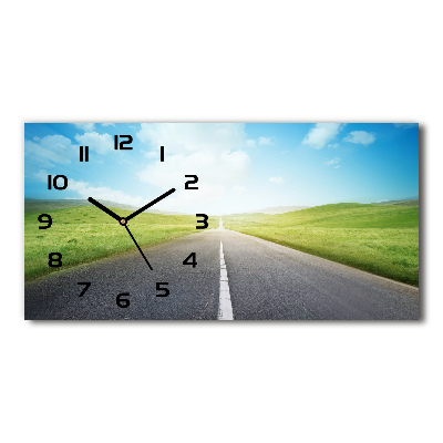 Horloge horizontale en verre Route à travers une prairie
