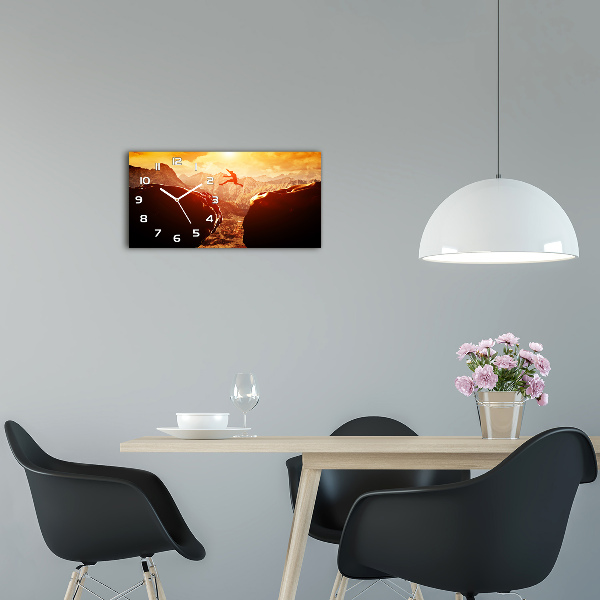 Horloge horizontale en verre Saut dans un précipice
