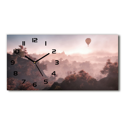 Horloge rectangulaire horizontale Ballon au-dessus de la forêt