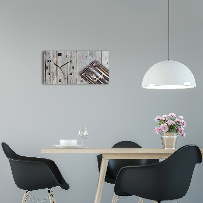 Horloge murale horizontale Couverts sur planche