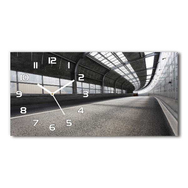 Horloge rectangulaire horizontale Route dans le tunnel