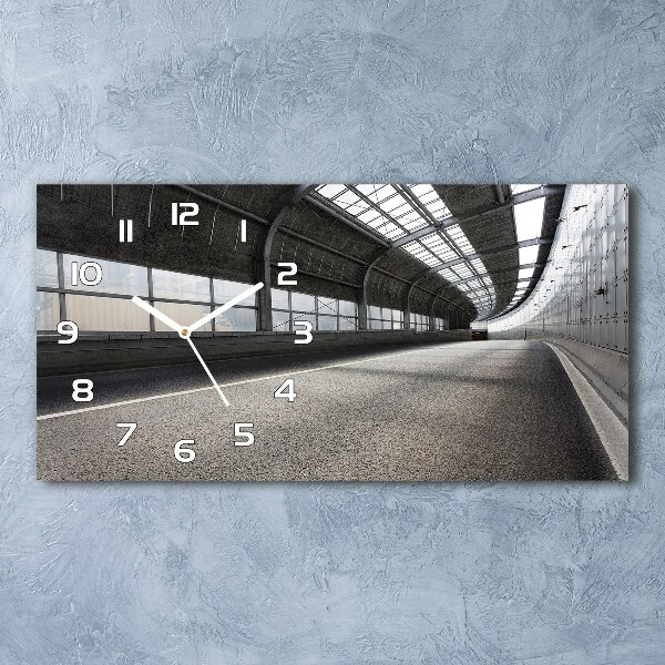 Horloge rectangulaire horizontale Route dans le tunnel