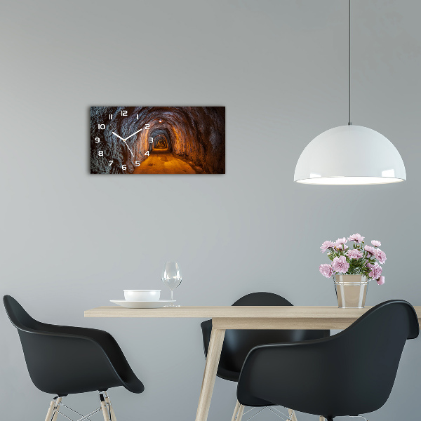 Horloge rectangulaire horizontale Tunnel souterrain