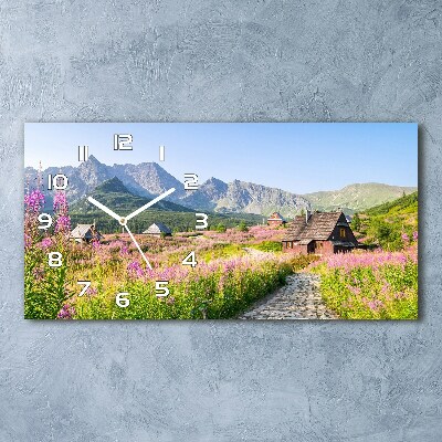 Horloge horizontale en verre Chalets dans les montagnes