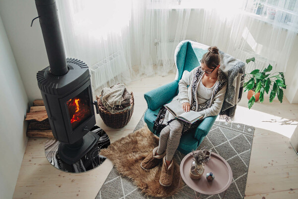 Plaque verre ronde sous poêle Motifs abstraits ondulés et linéaires