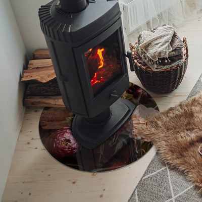 Plaque verre ronde sous poêle Détails floraux en pleine floraison