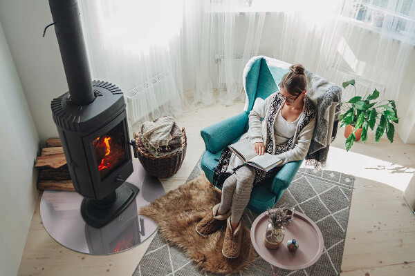 Plaque verre ronde sous poêle Couleur violet clair