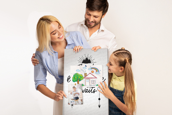 Tableau en liège déco L'heure est à l'aventure avec une inscription inspirante