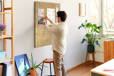 Tableau en liège fantaisie Papier doré avec des épingles colorées