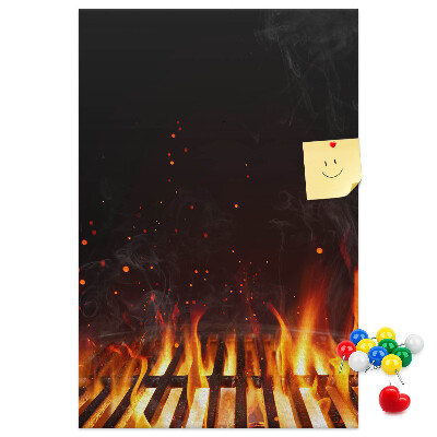 Tableau de liège Un incendie flamboyant avec de la fumée qui s'élève