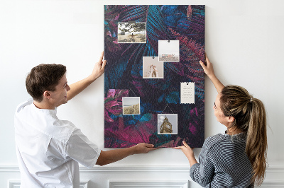 Tableau en liège déco Une forêt mystérieuse aux couleurs intenses