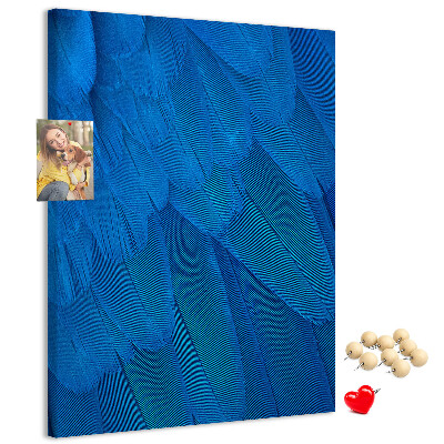 Tableau en liège fantaisie Plumes bleues dans la douce lumière