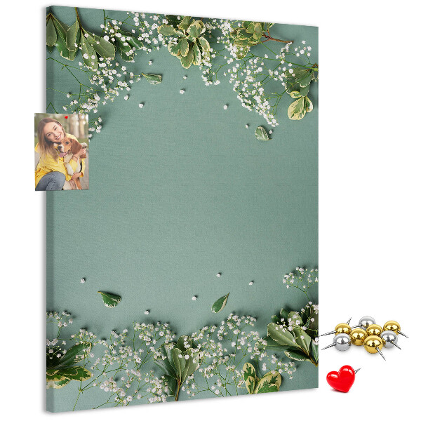 Tableau de liège Fond vert avec des fleurs et des feuilles délicates