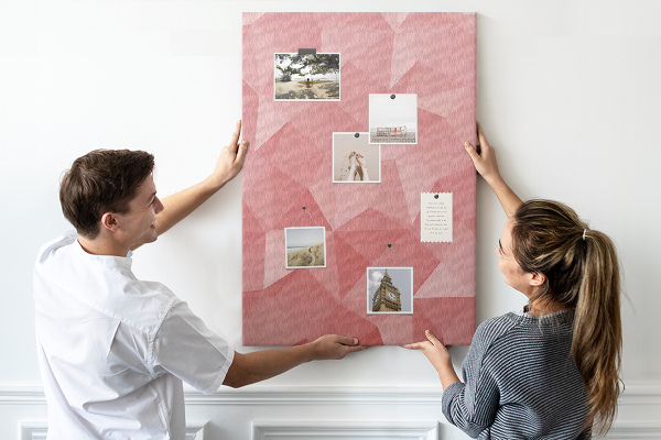 Tableau en liège fantaisie Motif géométrique abstrait en triangle rose