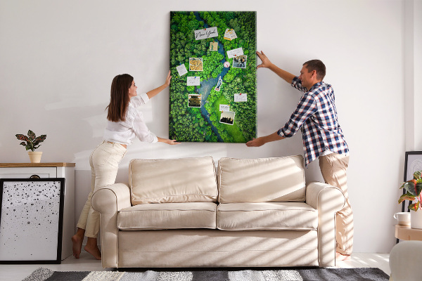 Tableau en liège déco Un paysage verdoyant traversé par une rivière sinueuse