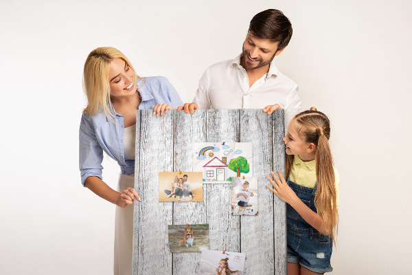 Tableau en liège fantaisie Planches grinçantes dans des tons de gris