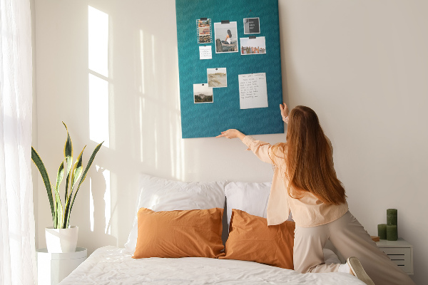 Tableau en liège déco Nuances géométriques de bleu en arrière-plan