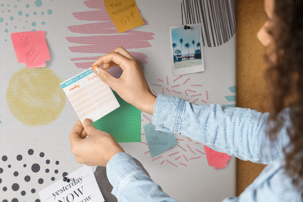 Tableau en liège déco Taches et lignes colorées en arrière-plan