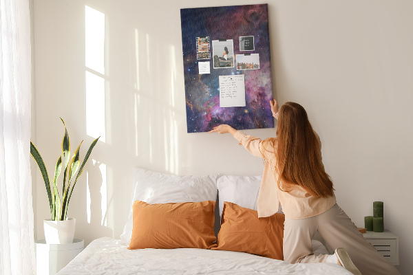Tableau en liège fantaisie Une nébuleuse cosmique pleine d'étoiles