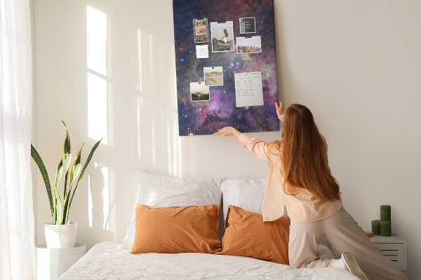 Tableau en liège fantaisie Une nébuleuse cosmique pleine d'étoiles
