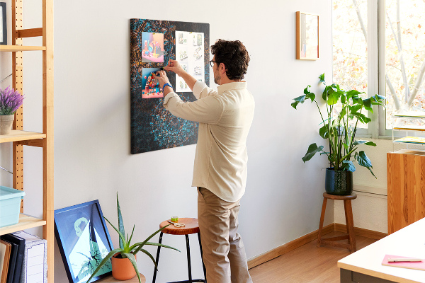 Tableau en liège déco Motifs de mandala complexes sur fond sombre