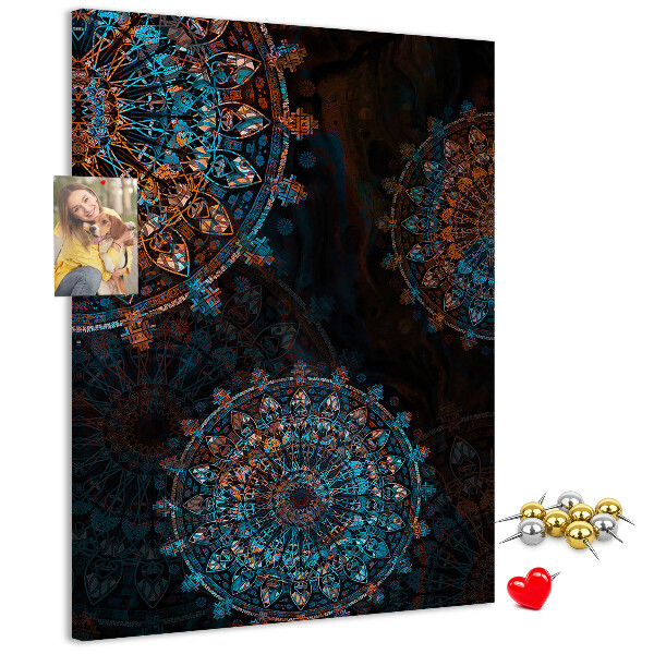 Tableau en liège déco Motifs de mandala complexes sur fond sombre