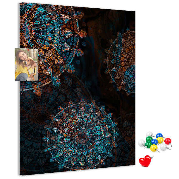 Tableau en liège déco Motifs de mandala complexes sur fond sombre