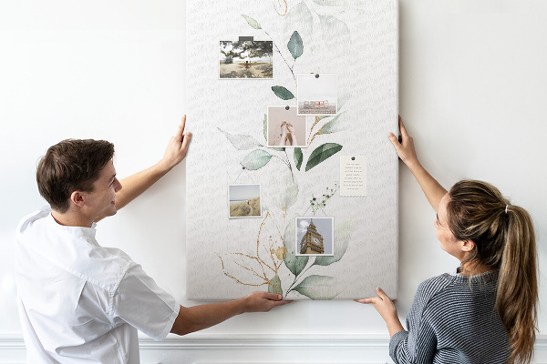 Tableau en liège fantaisie Feuilles délicates dans des tons de vert