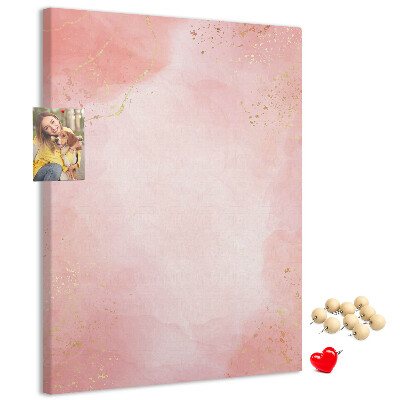 Tableau de liège Un fond rose délicat avec des accents dorés