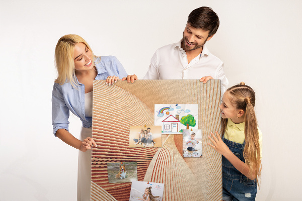 Tableau en liège fantaisie Ondulations et courbes dans des tons beiges