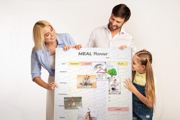 Tableau de liège Planificateur de repas avec sections colorées