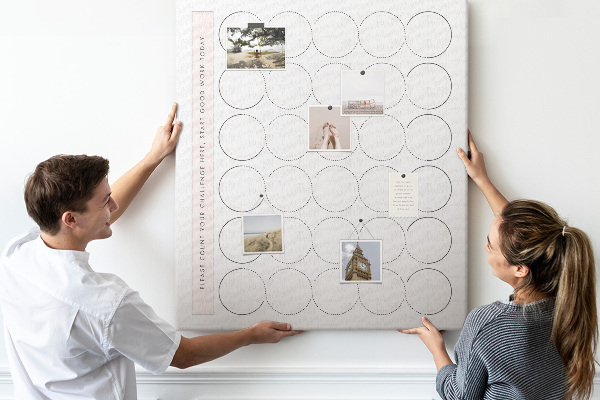 Tableau de liège Plan du défi du cercle de 30 jours