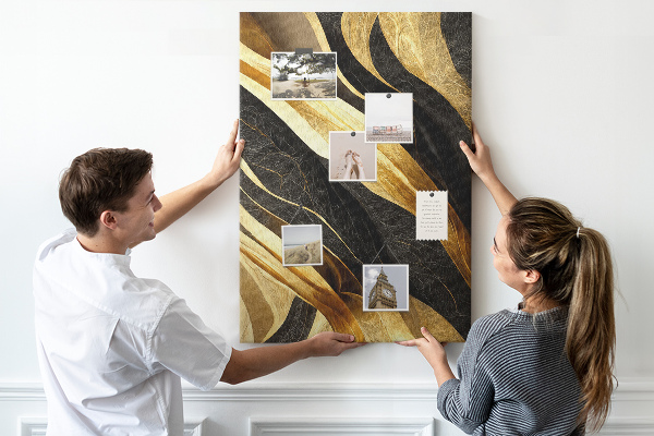 Tableau en liège fantaisie texture de tissu à vagues dorées et noires