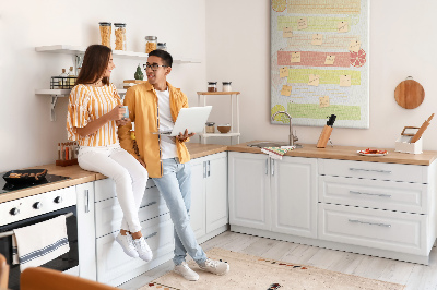 Tableau en liège fantaisie Un menu hebdomadaire coloré pour votre famille