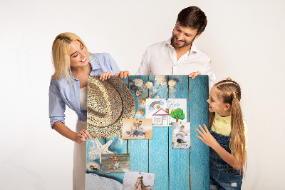 Tableau en liège déco Accessoires d'été sur fond de bois bleu