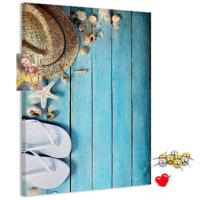 Tableau en liège déco Accessoires d'été sur fond de bois bleu