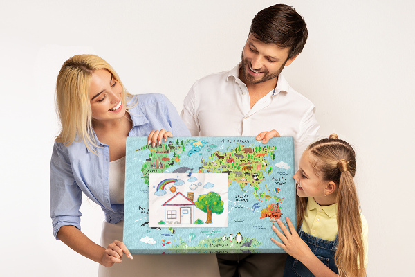 Tableau affichage liège Carte du monde colorée avec animaux et continents