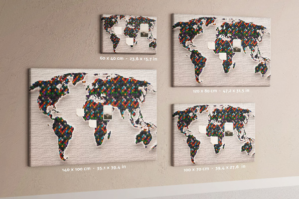 Tableau en liège Carte du monde colorée avec des carrés