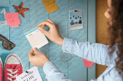 Tableau affichage liège Souvenirs d'été sur fond bleu