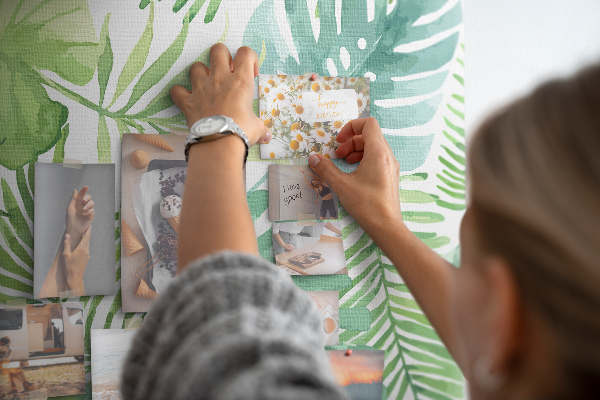 Tableau de liège Feuilles vertes de plantes tropicales à l'aquarelle