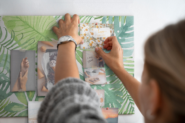 Tableau de liège Feuilles vertes de plantes tropicales à l'aquarelle