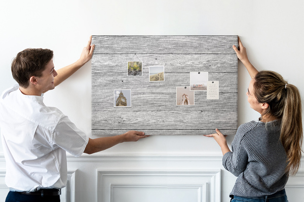 Tableau affichage liège Texture de bois dans des tons de gris