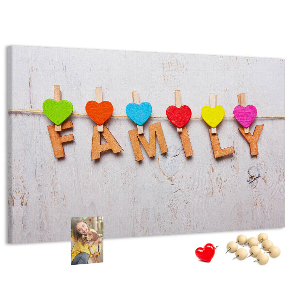 Tableau en liège Cœurs familiaux sur fond de bois