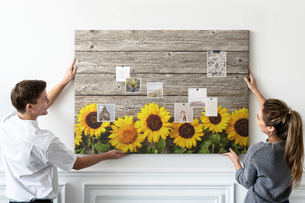 Tableau affichage liège Tournesols sur fond de planches de bois