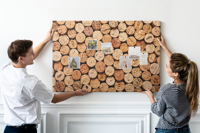 Tableau de liège Bouchons en liège naturel dans une variété de teintes.