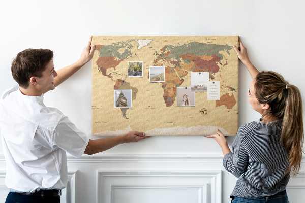 Tableau en liège Une carte du monde antique aux couleurs atténuées