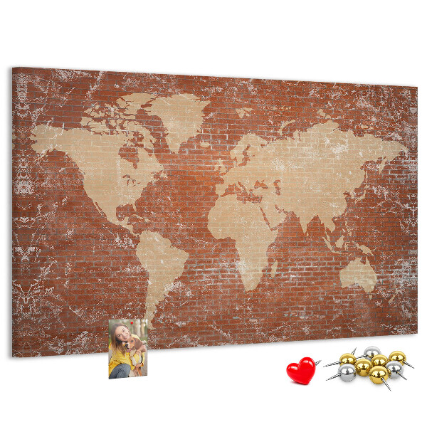 Tableau affichage liège Une carte du monde contre un mur de briques