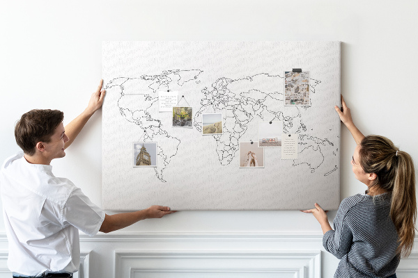 Tableau affichage liège Carte du monde à colorier et à légender